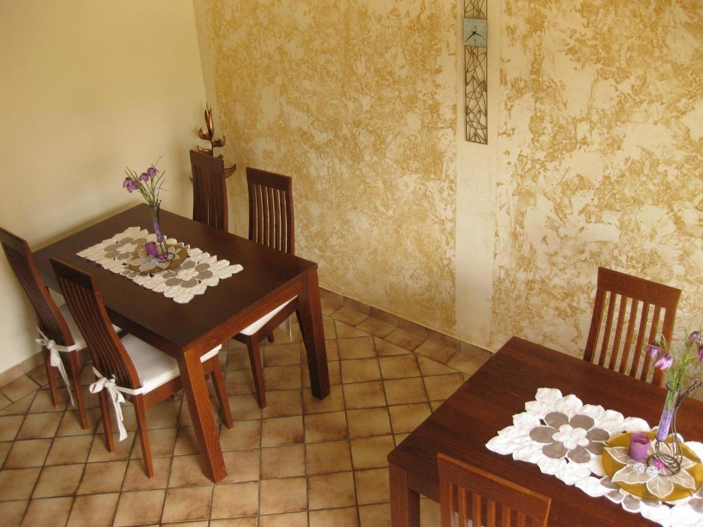 Gaestehaus Stroitz Drobollach am Faakersee Phòng bức ảnh
