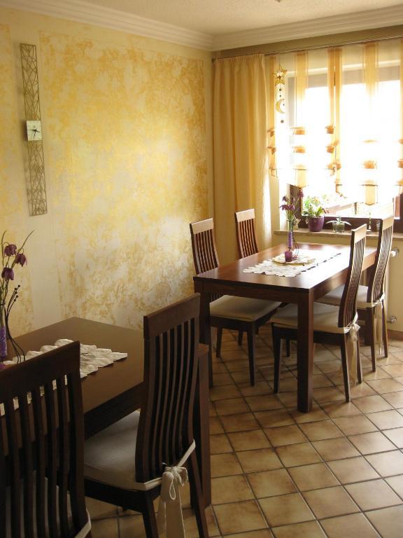 Gaestehaus Stroitz Drobollach am Faakersee Phòng bức ảnh